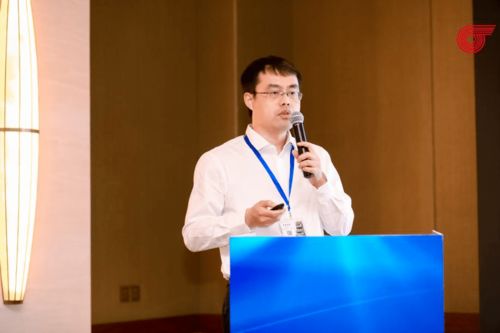 軌道交通裝備規(guī)劃發(fā)展與關(guān)鍵技術(shù)高峰論壇在琴島圓滿召開